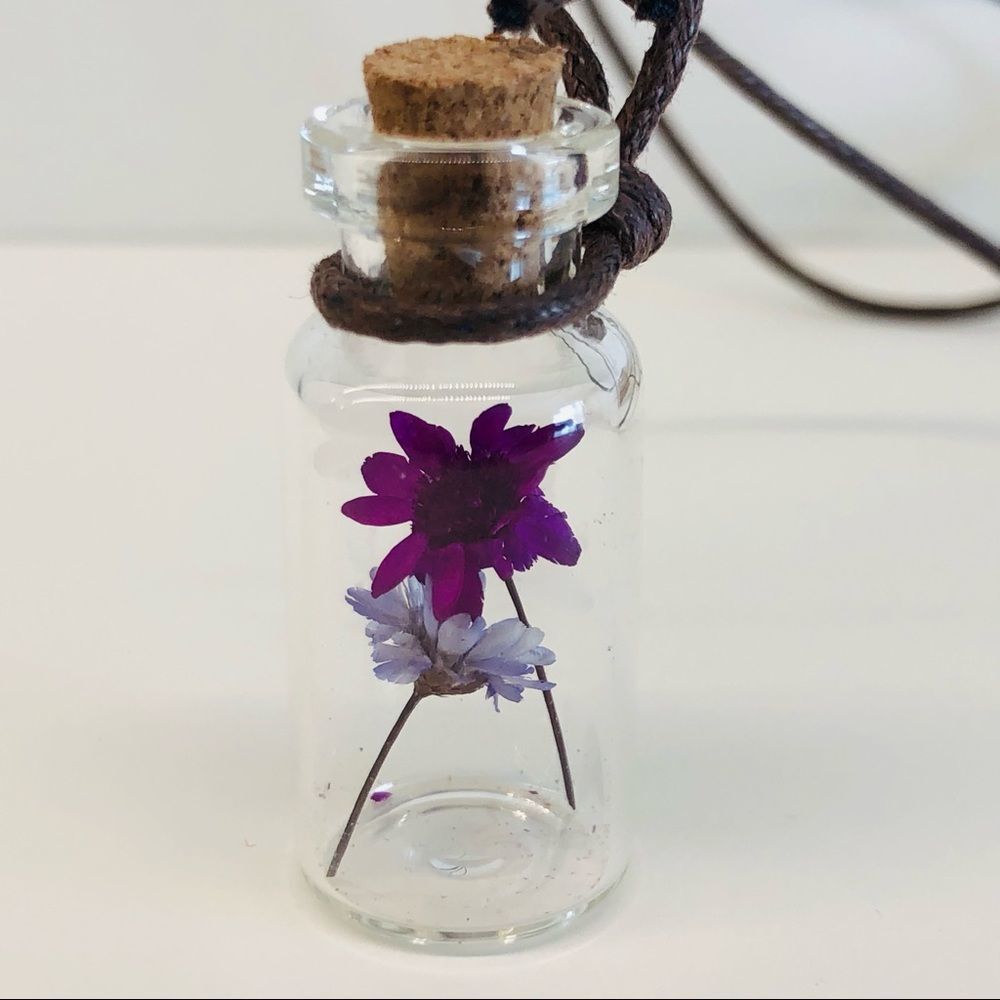 ❤️ Flowers in a Bottle Pendant Necklace Purple Fuschia Lavender New